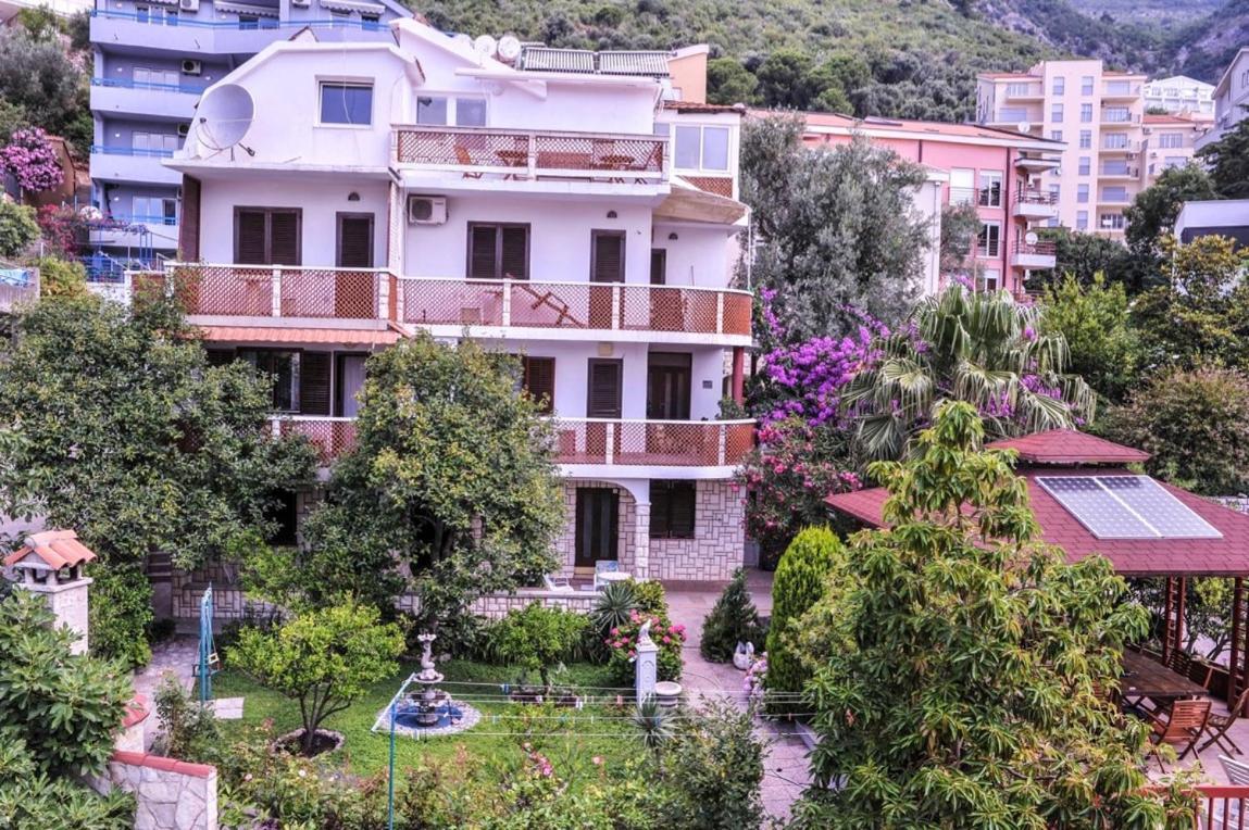 Vila Mila Petrovac エクステリア 写真