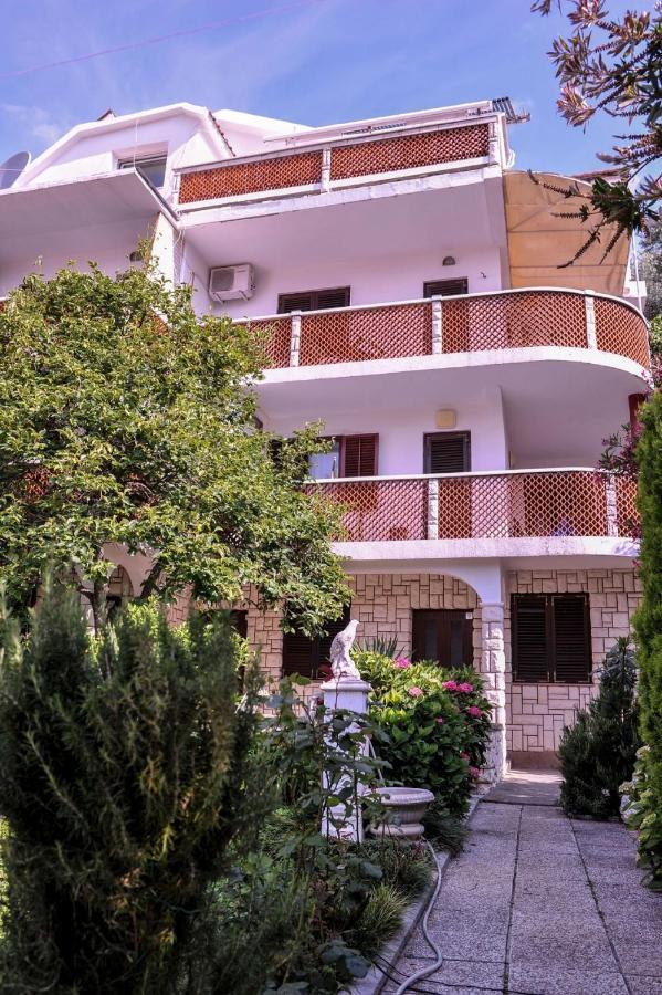 Vila Mila Petrovac エクステリア 写真